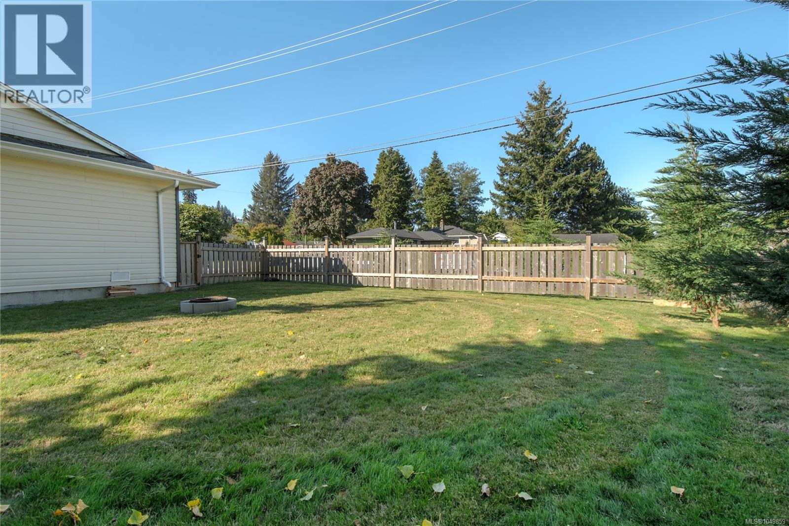 1890 15th Ave, Campbell River, British Columbia  V9W 4J9 - Photo 30 - 1049859