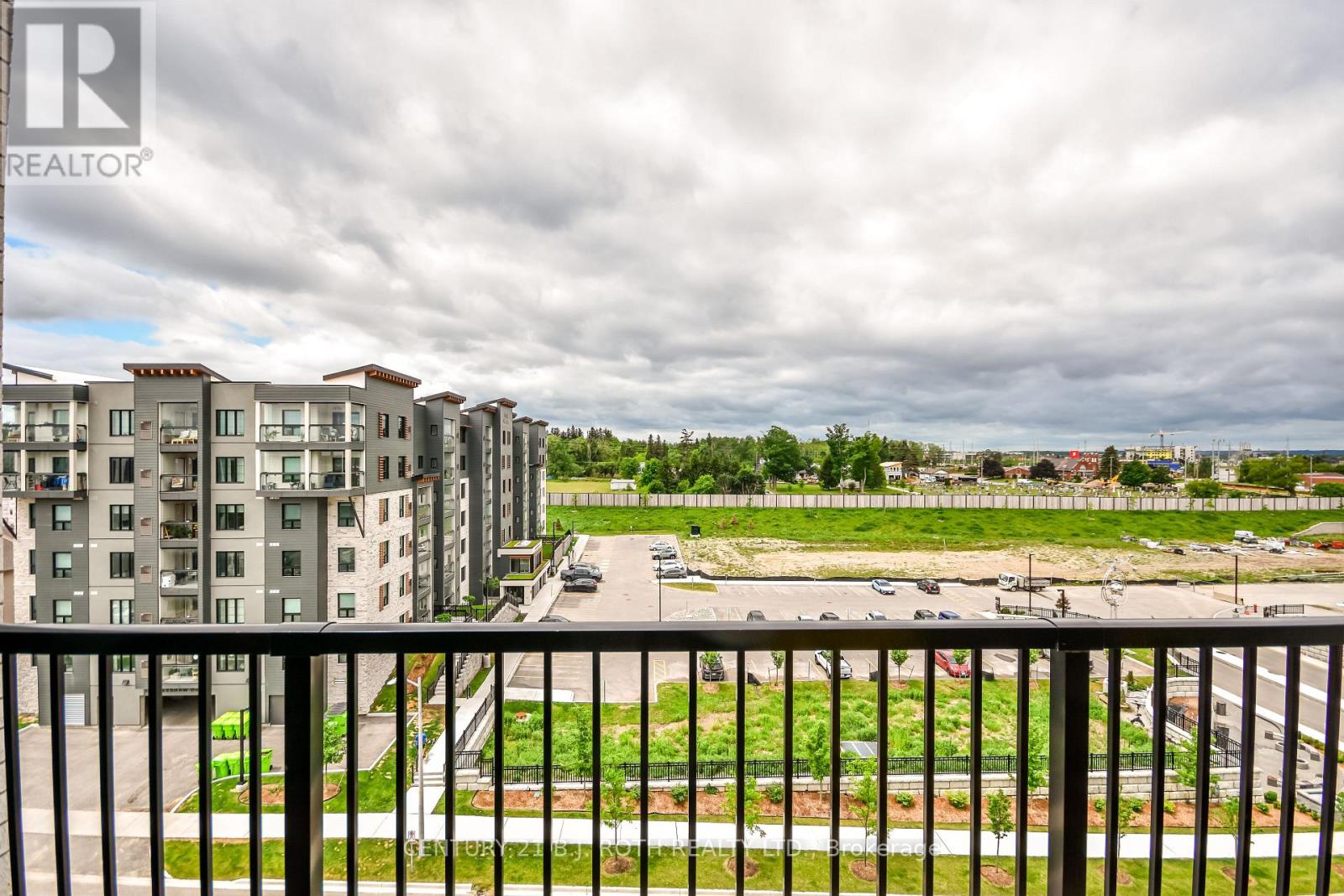 604 - 8 Culinary Lane, Barrie, Ontario  L9J 0T2 - Photo 21 - S13643578