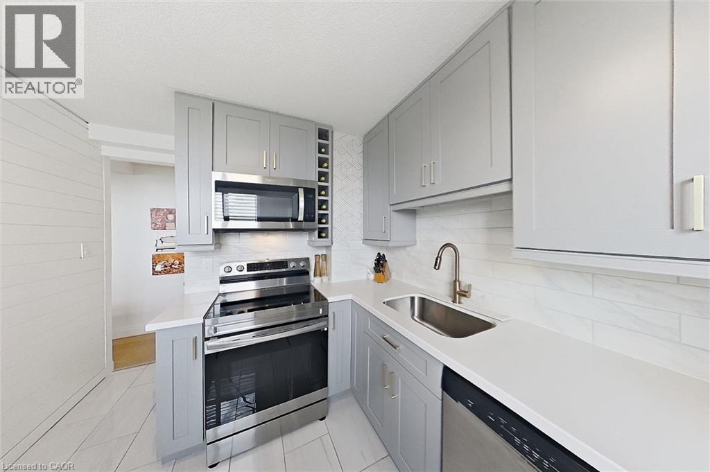 700 Dynes Road Unit# 909, Burlington, Ontario  L7M 3N2 - Photo 13 - 40864615