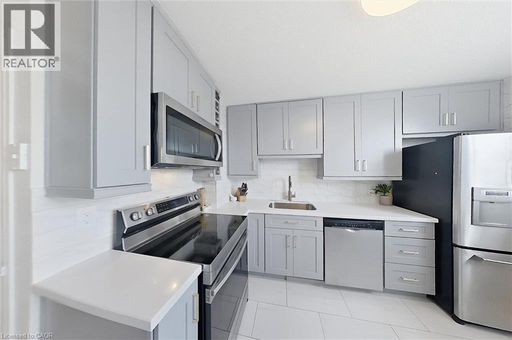 700 Dynes Road Unit# 909, Burlington, Ontario  L7M 3N2 - Photo 11 - 40864615