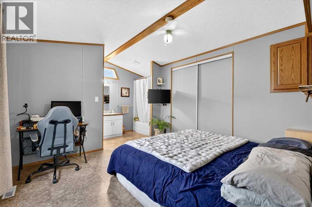 729 Highfield Drive, Carstairs, Alberta  T0M 0N0 - Photo 28 - A2344030