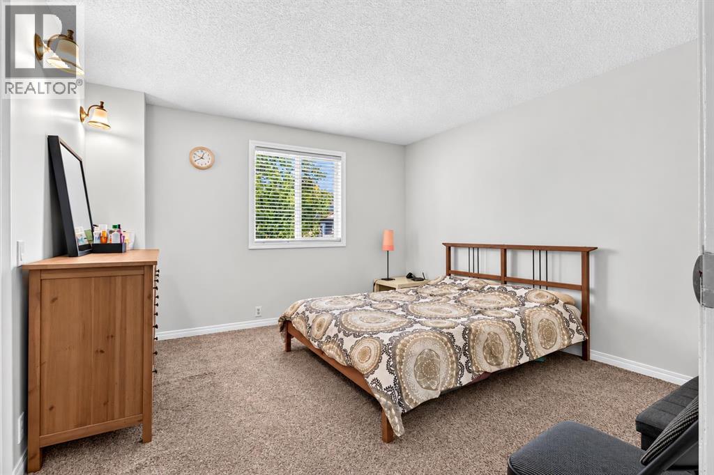 369 Falshire Drive NE, Calgary, Alberta  t3j 1t8 - Photo 30 - A2345557