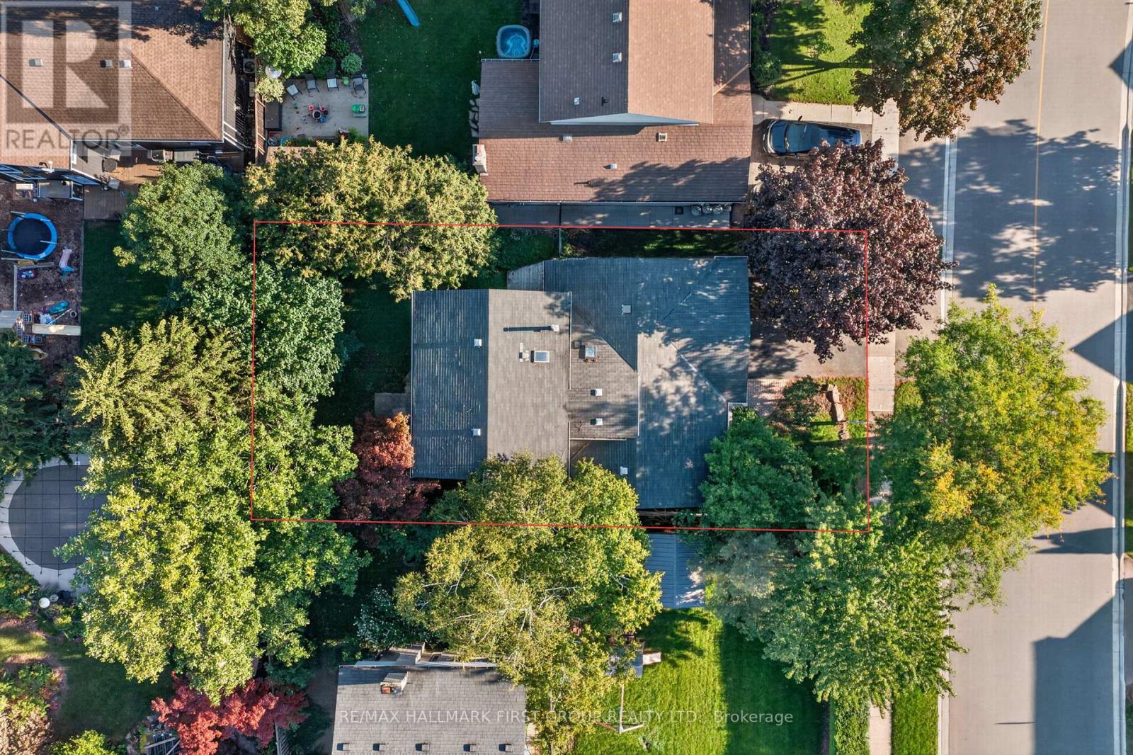 174 Highview Avenue E, London South, Ontario  N6C 5G7 - Photo 40 - X13781008