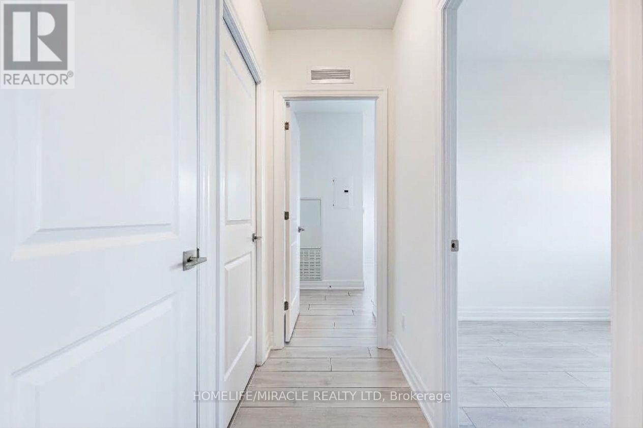 3802 - 30 Elm Drive, Mississauga, Ontario  L5B 0N6 - Photo 15 - W13711412