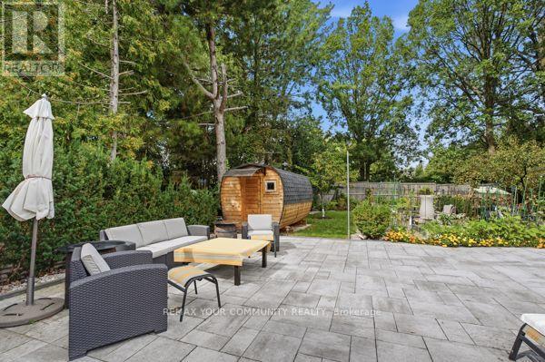 56a Roosevelt Drive, Richmond Hill, Ontario  L4C 6V4 - Photo 43 - N13784158