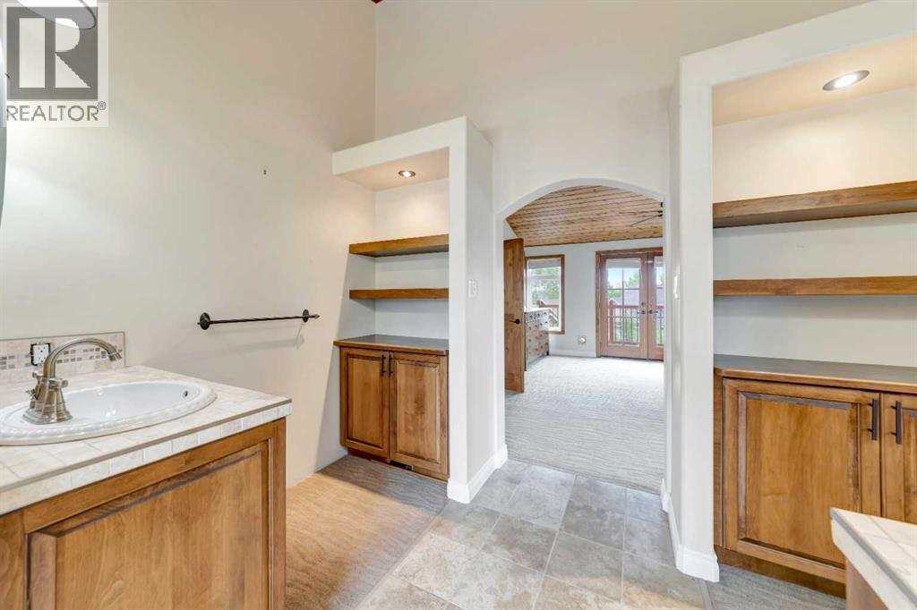 16 Lakeview Drive photo 28