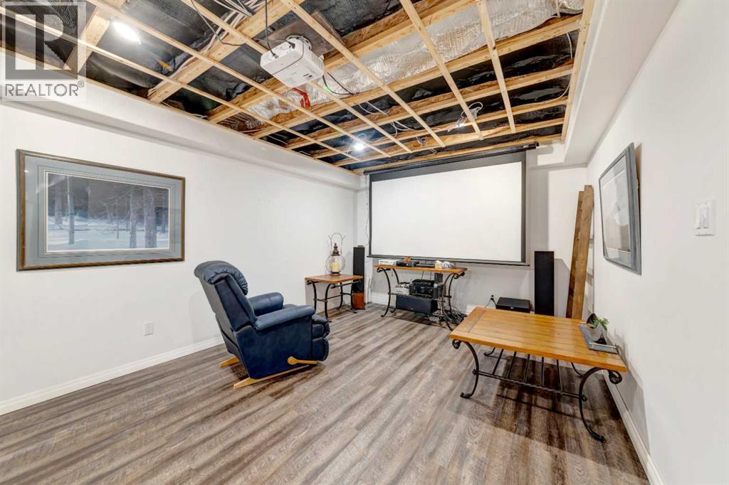 16 Lakeview Drive photo 32