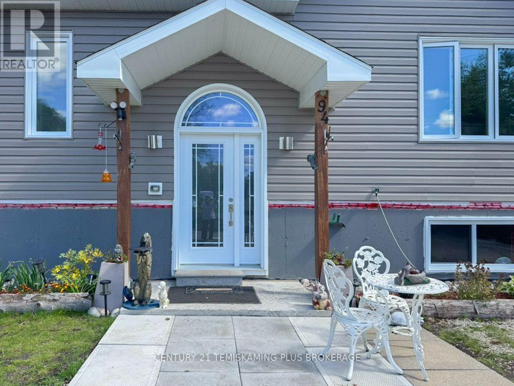 94 Hillview Street, Timiskaming, Ontario  P0J 1N0 - Photo 2 - T13802710