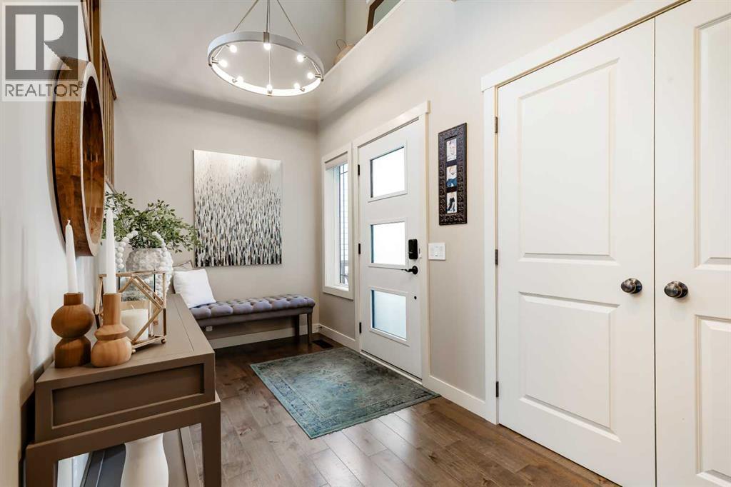 170 Tuscany Ravine Close Nw, Calgary, Alberta  T3L 2Y6 - Photo 2 - A2344197