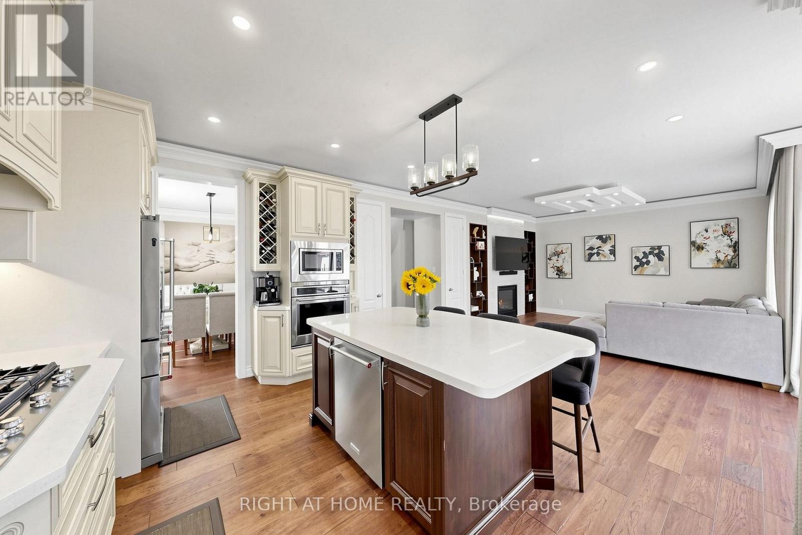 35 Empire Drive, Bradford West Gwillimbury (Bradford), Ontario  L3Z 4J1 - Photo 14 - N13802786