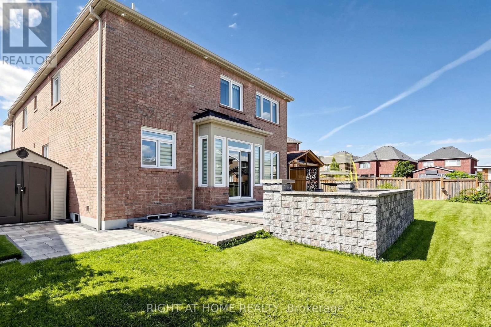 35 Empire Drive, Bradford West Gwillimbury (Bradford), Ontario  L3Z 4J1 - Photo 46 - N13802786