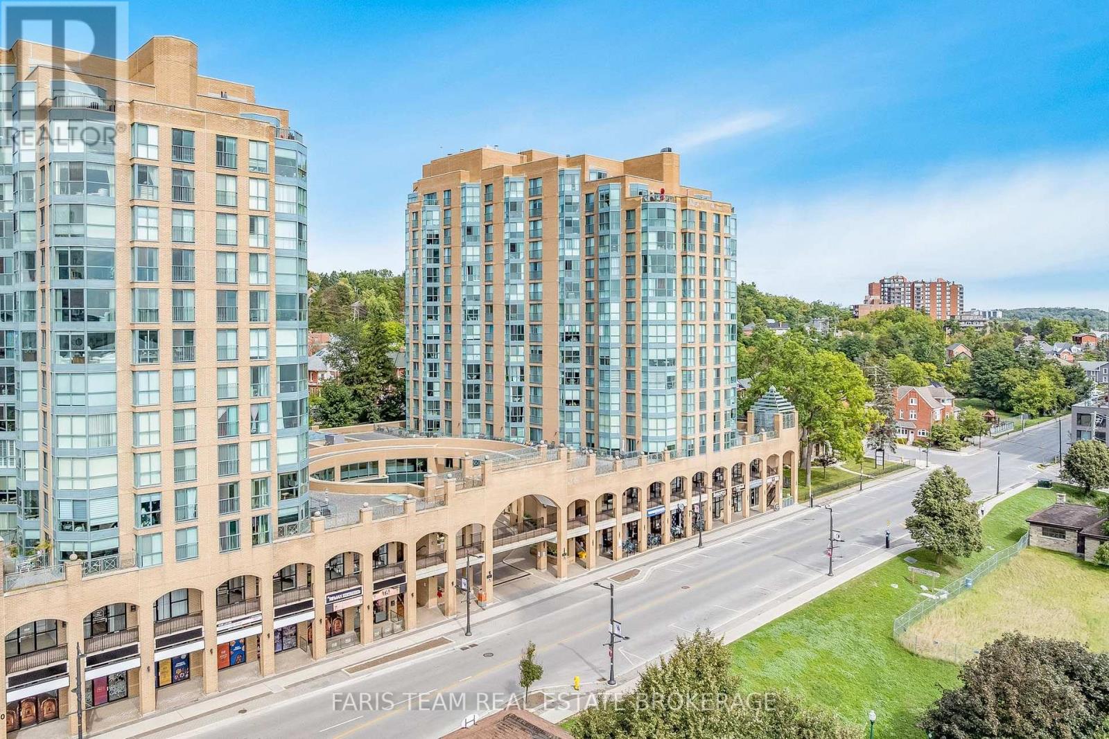 1011 - 150 Dunlop Street E, Barrie, Ontario  L4M 6H1 - Photo 3 - S13802700