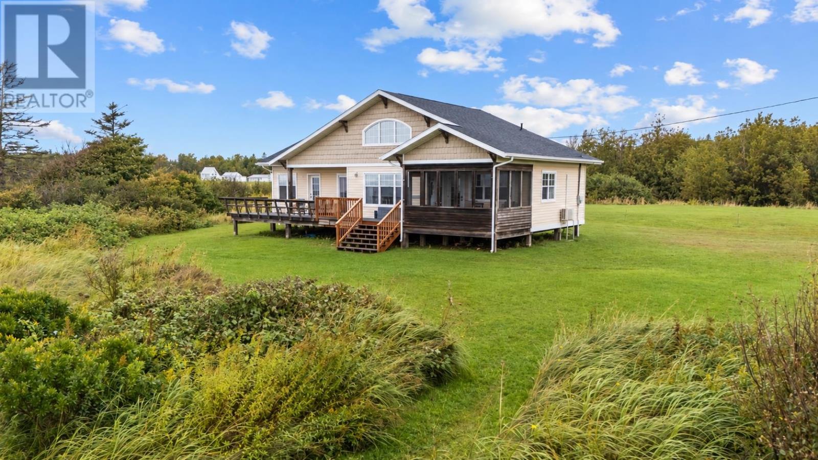6221 Route 11, Mont Carmel, Prince Edward Island  C0B 2E0 - Photo 2 - 202623731