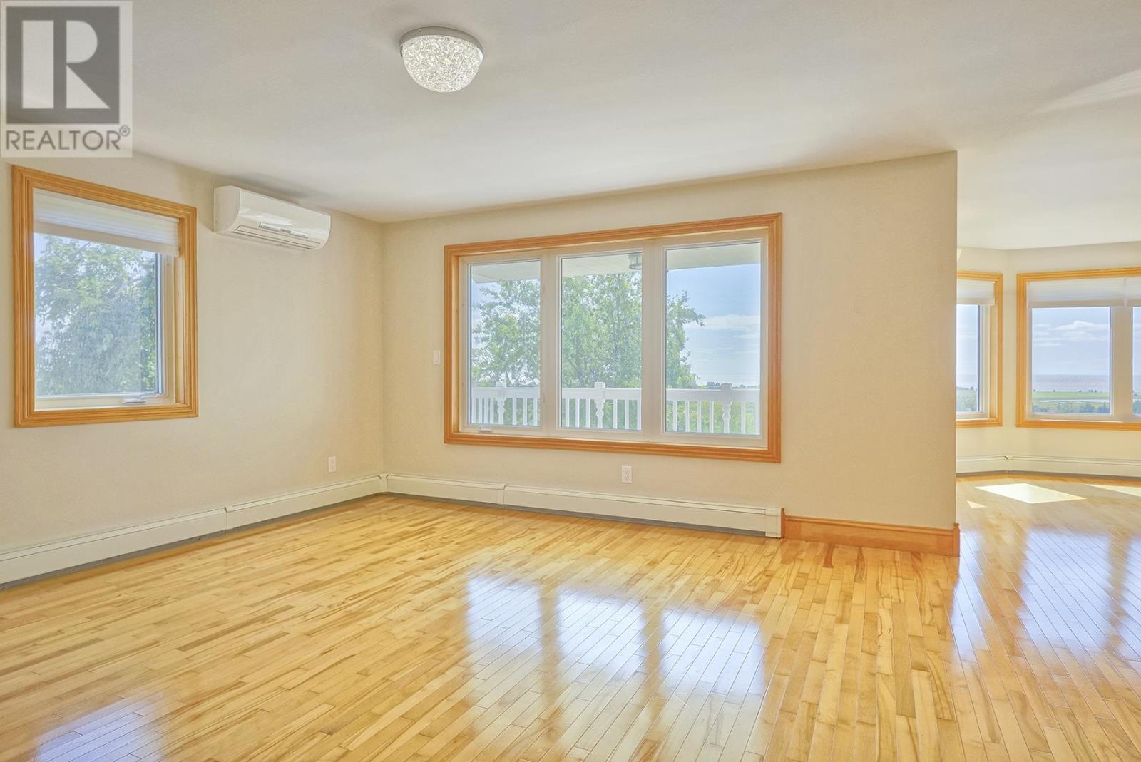 123 Sandy Point Road, Hampton, Prince Edward Island  C0A 1H0 - Photo 10 - 202623736