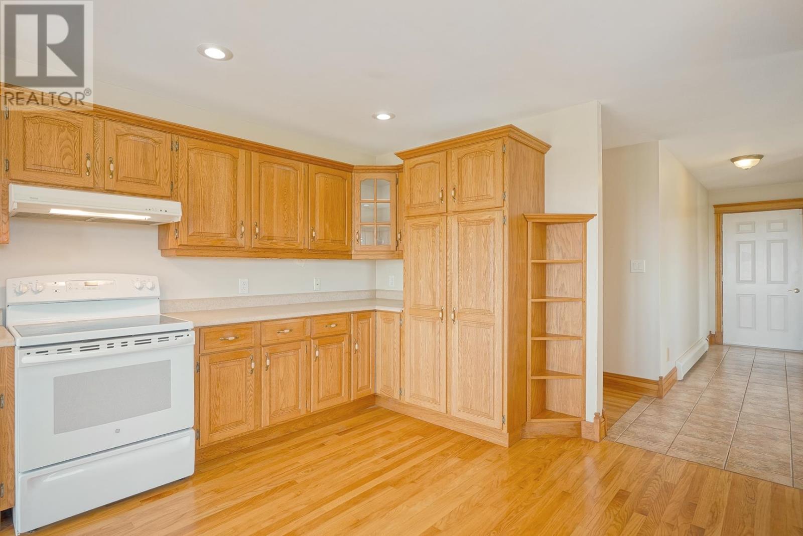 123 Sandy Point Road, Hampton, Prince Edward Island  C0A 1H0 - Photo 2 - 202623736