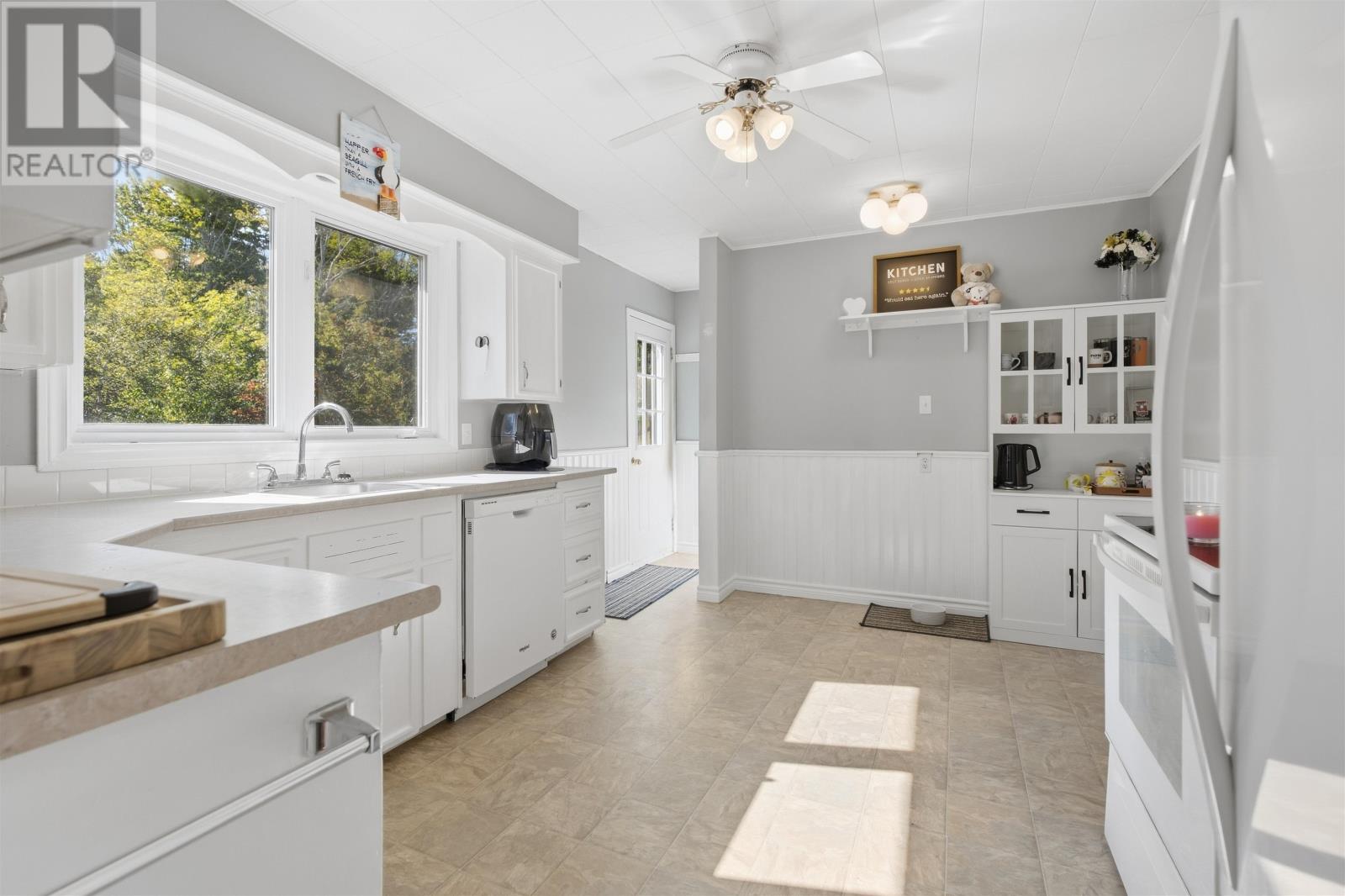 55 Ash Drive, Sherwood, Prince Edward Island  C1A 6X4 - Photo 18 - 202623766