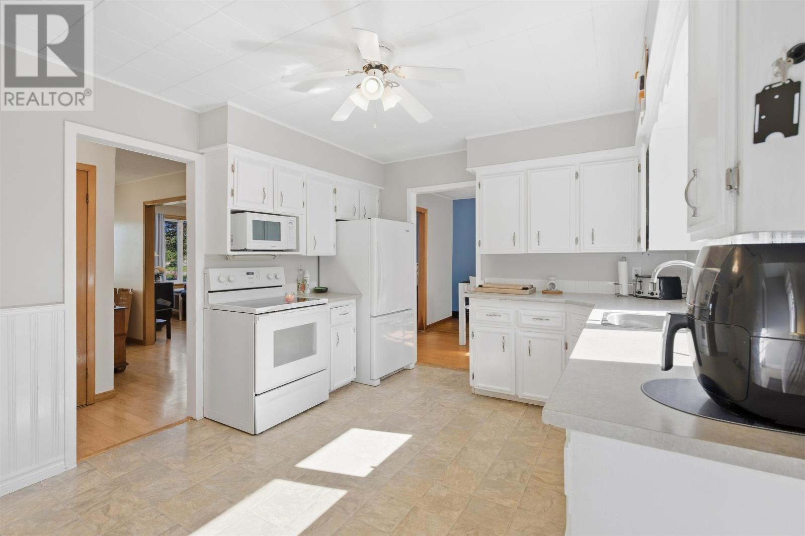 55 Ash Drive, Sherwood, Prince Edward Island  C1A 6X4 - Photo 19 - 202623766