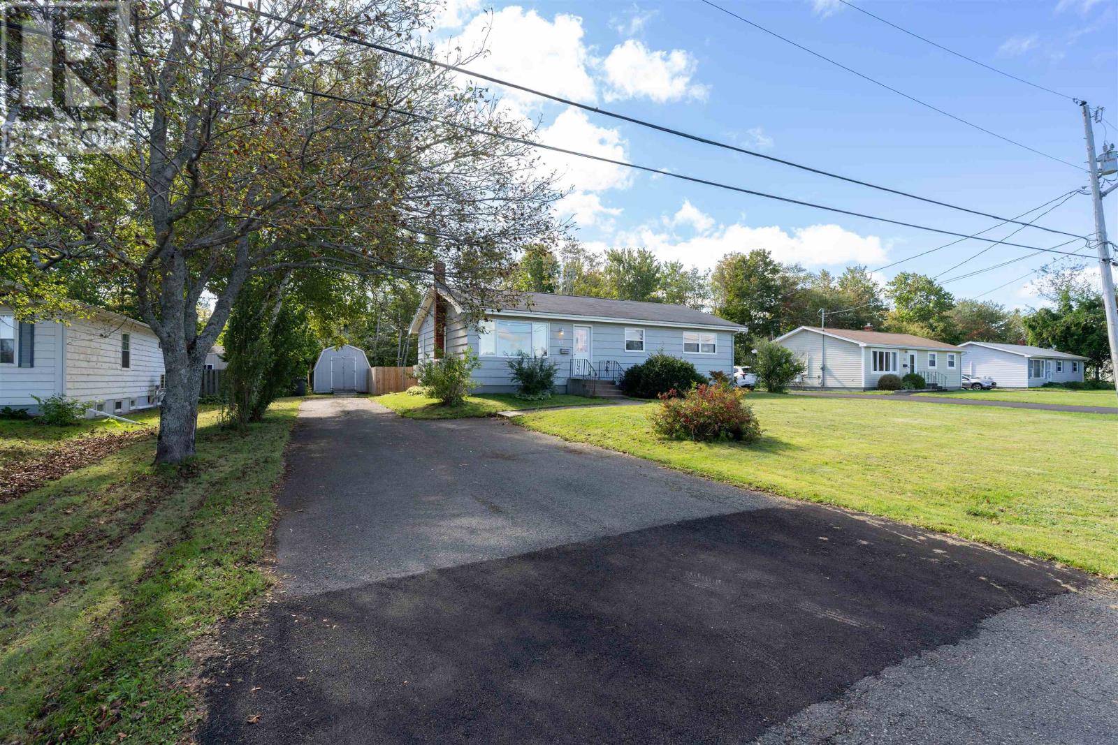 55 Ash Drive, Sherwood, Prince Edward Island  C1A 6X4 - Photo 2 - 202623766