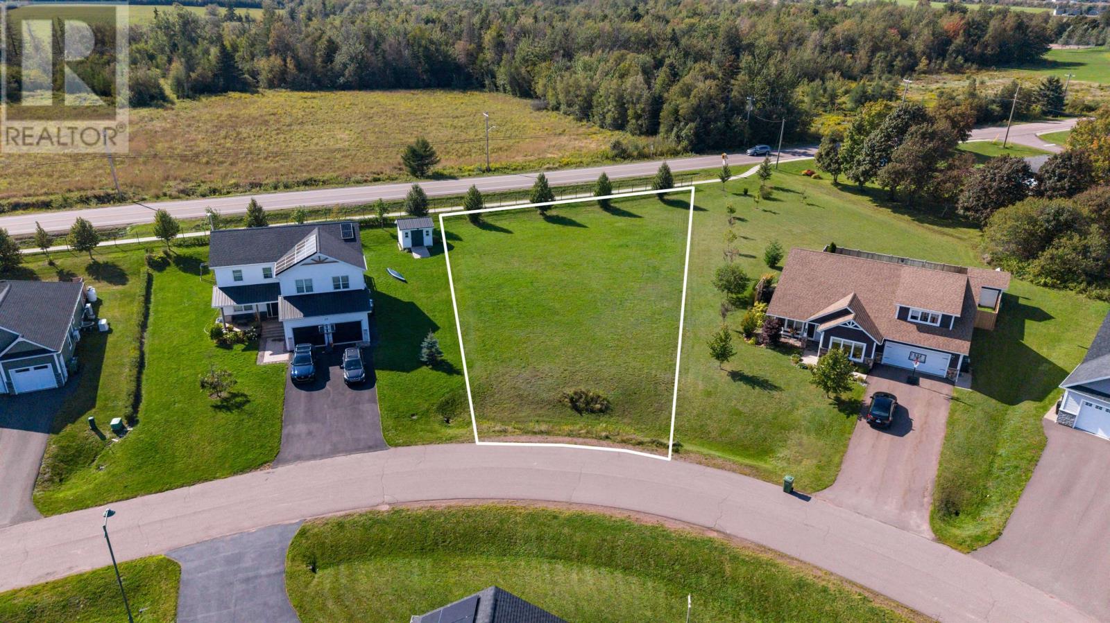 43 Lantern Crescent, Cornwall, Prince Edward Island  C0A 1H8 - Photo 1 - 202623763