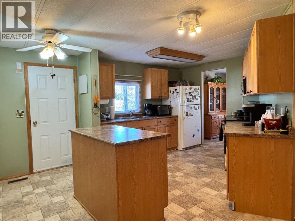 10400 100 Street, Fairview, Alberta  T0H 1L0 - Photo 2 - A2346129