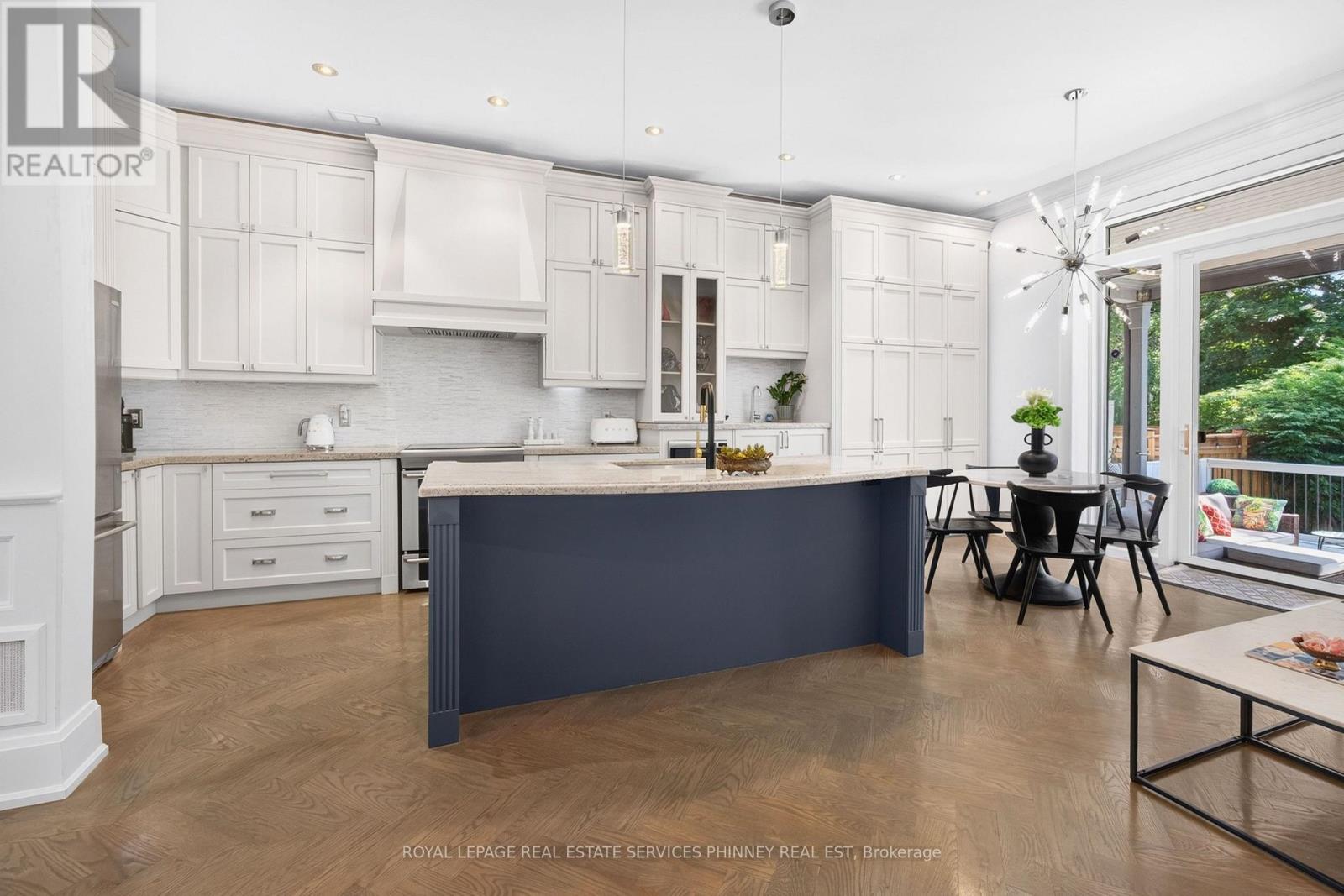 245 Florence Avenue, Toronto, Ontario  M2N 1G7 - Photo 11 - C13571102
