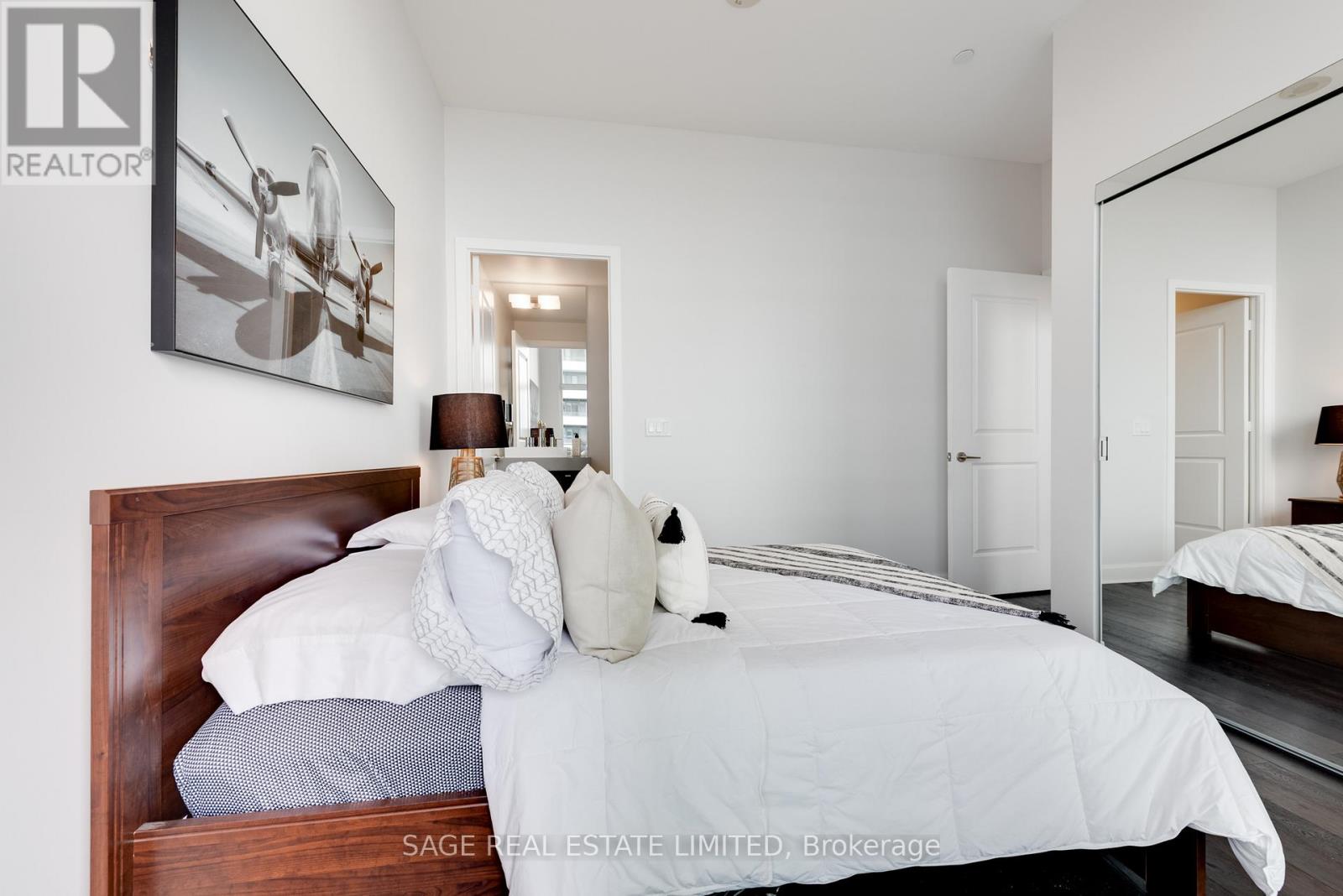 3801 - 33 Shore Breeze Drive, Toronto, Ontario  M8V 0G1 - Photo 9 - W13802640