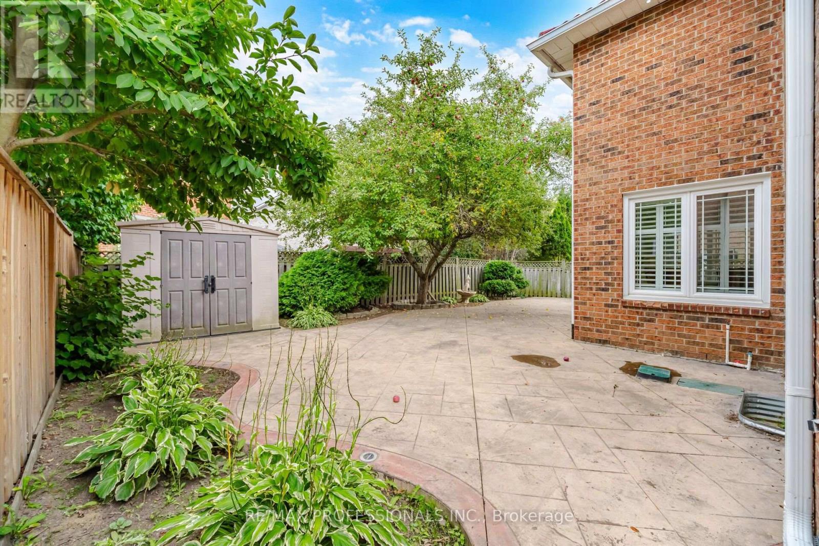 4 Mcfadden Drive, Brampton, Ontario  L6Z 3H4 - Photo 50 - W13802708