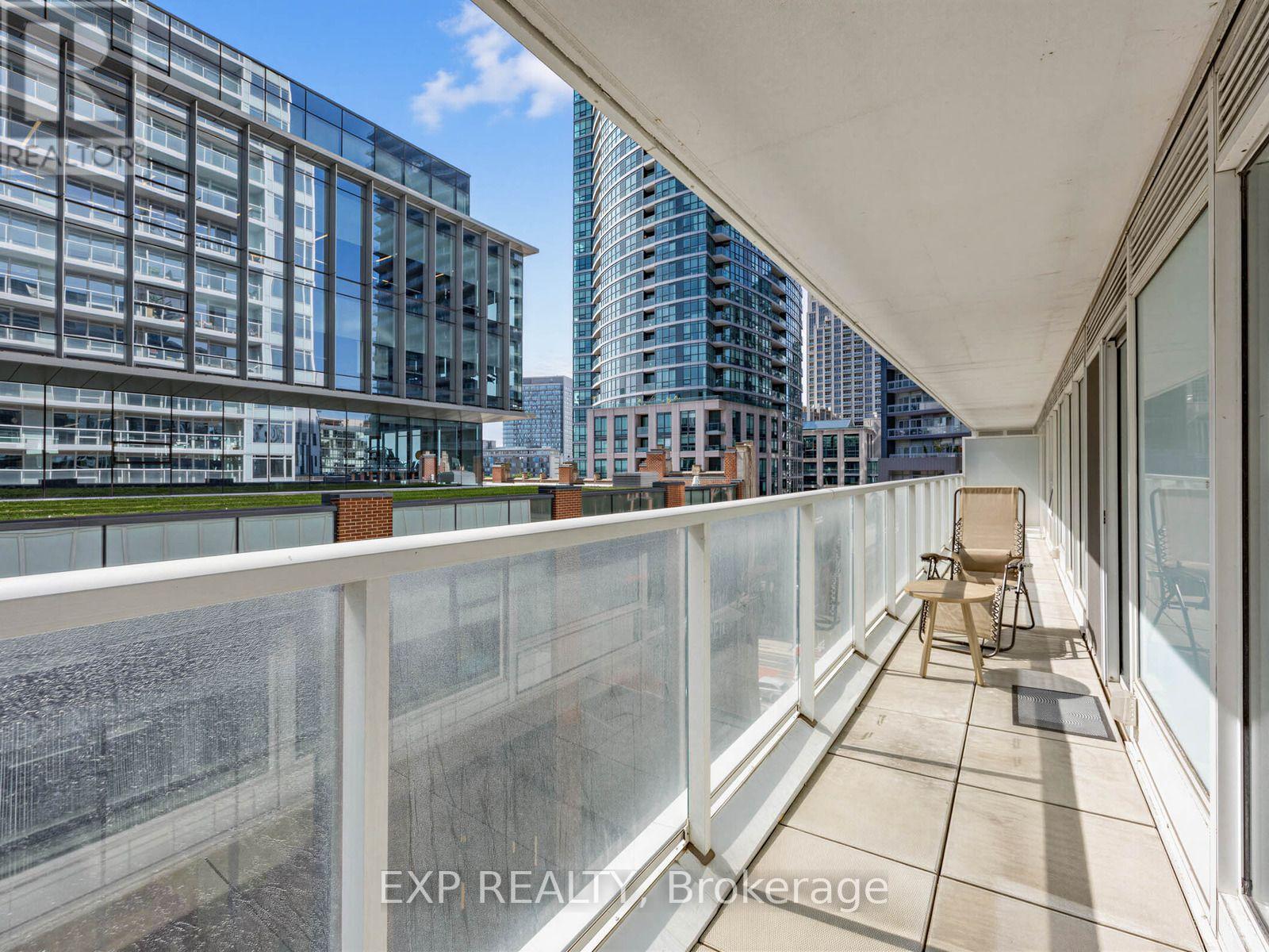 611 - 19 Bathurst Street, Toronto, Ontario  M5V 0N2 - Photo 32 - C13798418