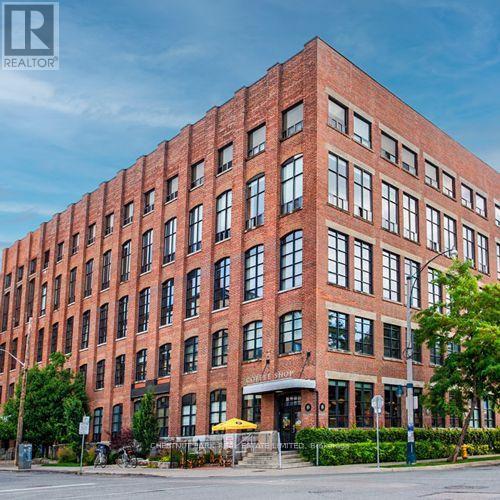 202 - 43 Hanna Avenue, Toronto, Ontario  M6K 1X1 - Photo 1 - C13798562