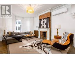 24 MANNING AVENUE, Toronto, Ontario