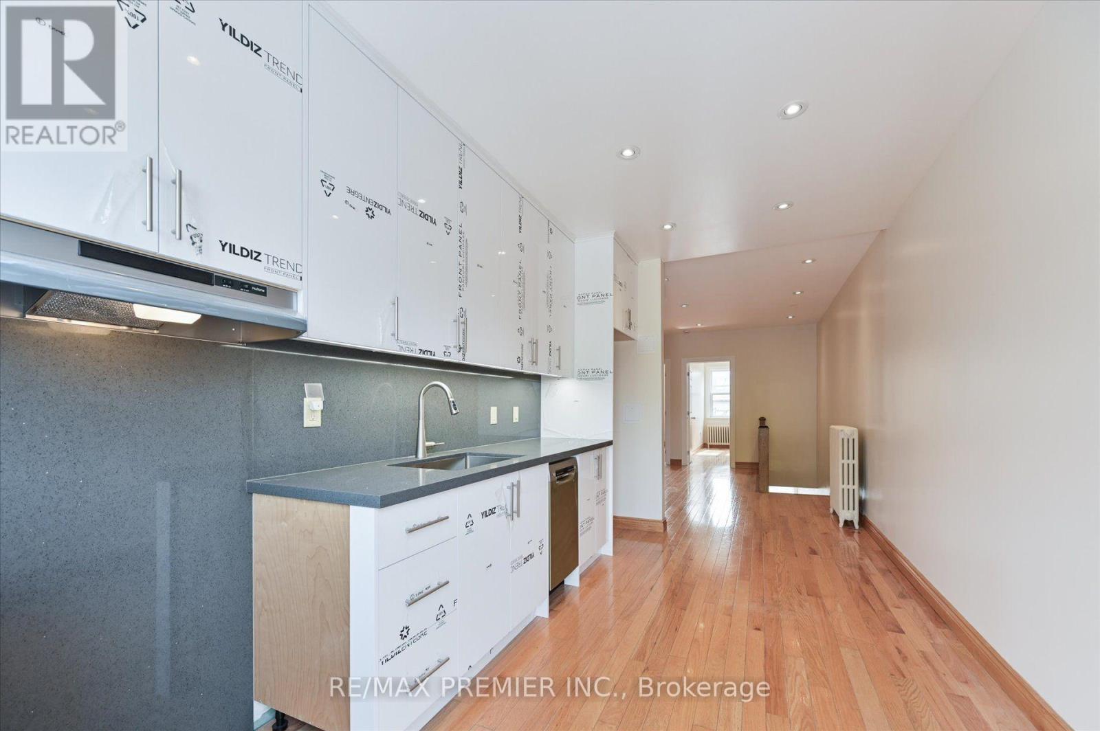 1575 Bayview Avenue, Toronto, Ontario  M4G 3B5 - Photo 7 - C13798678