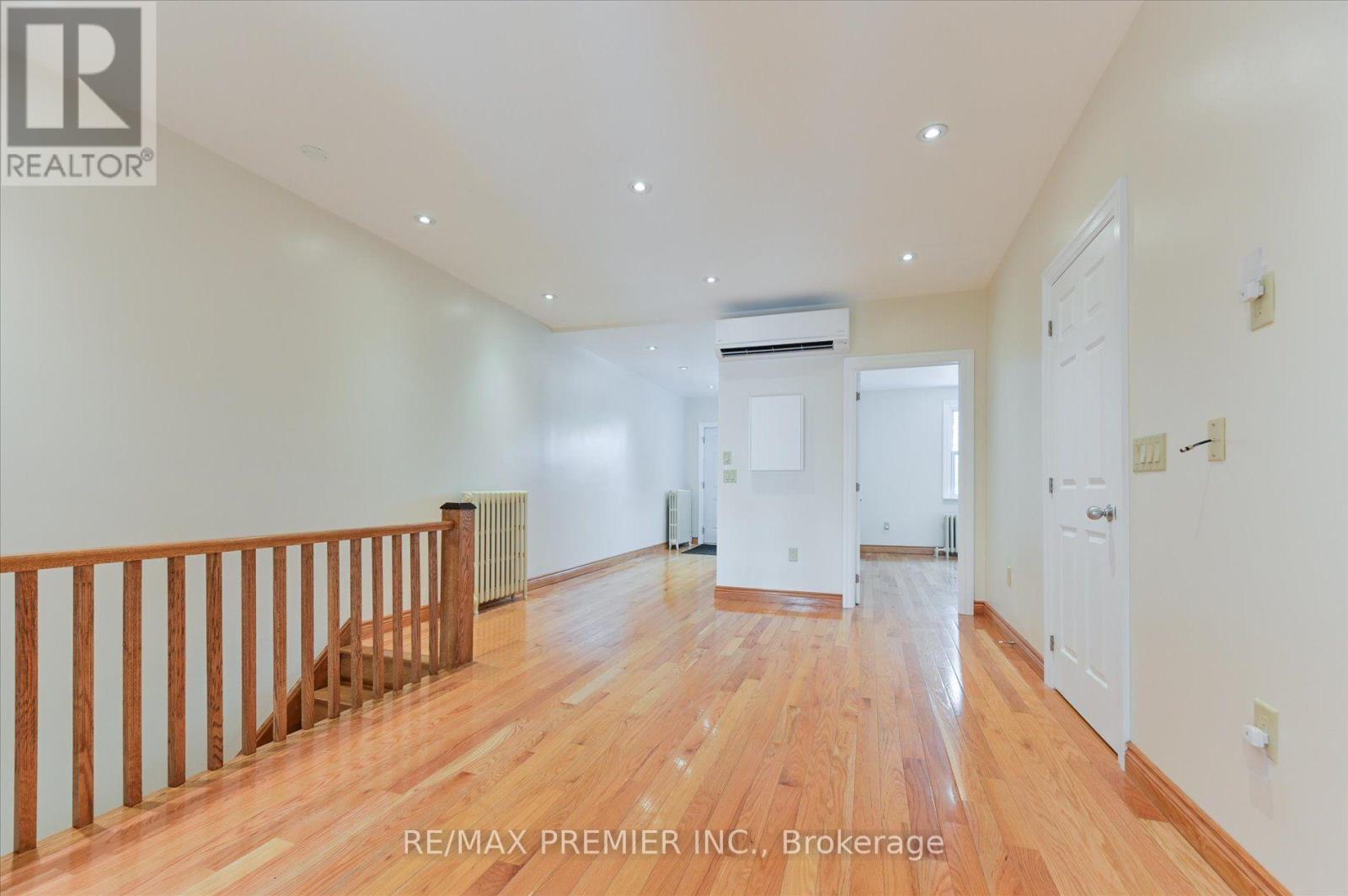 1575 Bayview Avenue, Toronto, Ontario  M4G 3B5 - Photo 5 - C13798678