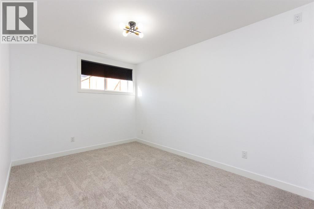 65 Evergreen Way, Red Deer, Alberta  T4P 3G5 - Photo 30 - A2343540