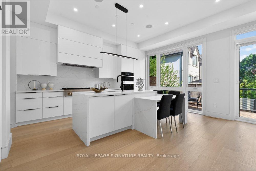 339 Broadway Avenue, Toronto, Ontario  M4P 1W6 - Photo 11 - C13798814