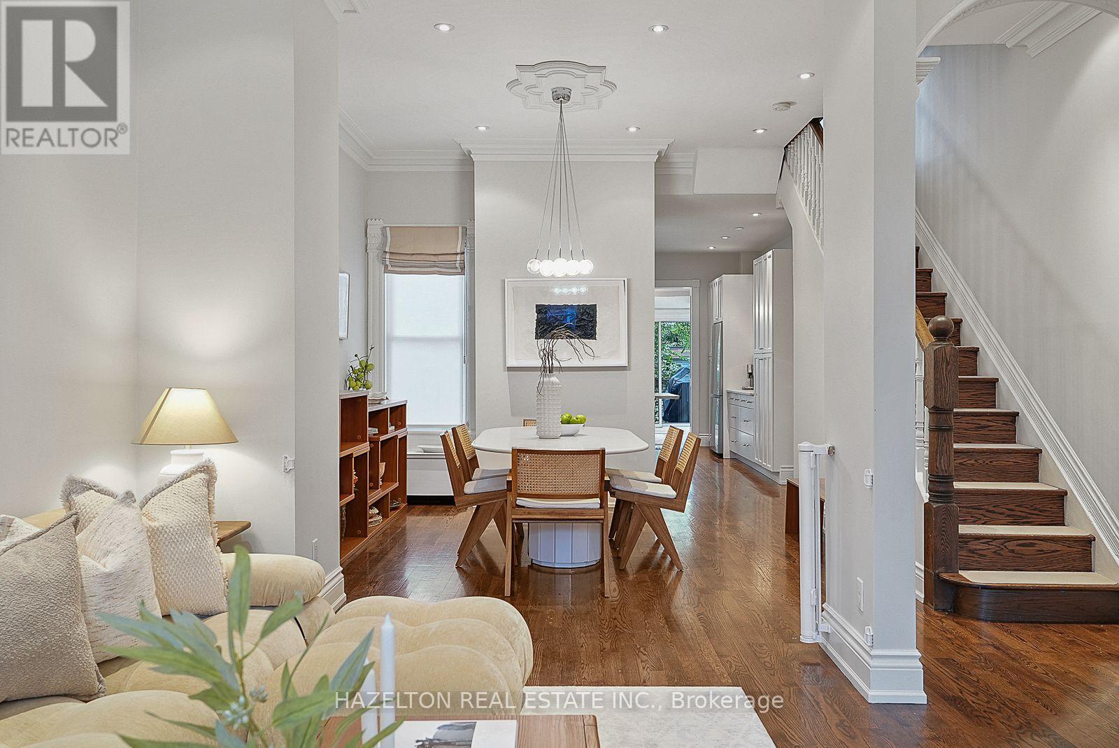 68 Montrose Avenue, Toronto, Ontario  M6J 2T7 - Photo 6 - C13798812