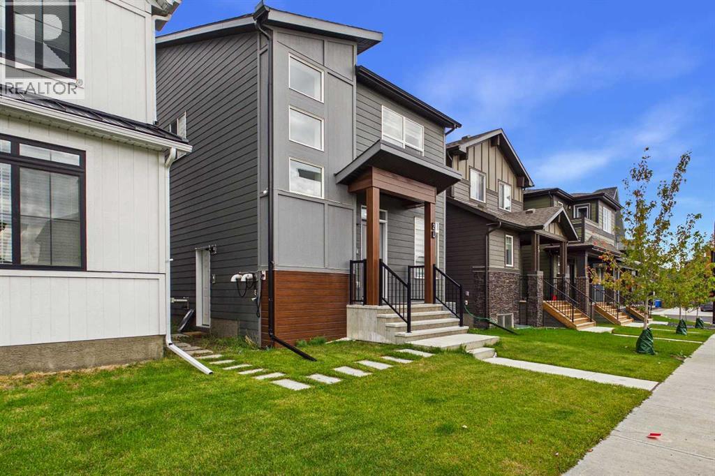 24 Rowmont Common NW, Calgary, Alberta  T3L 0L3 - Photo 45 - A2345530