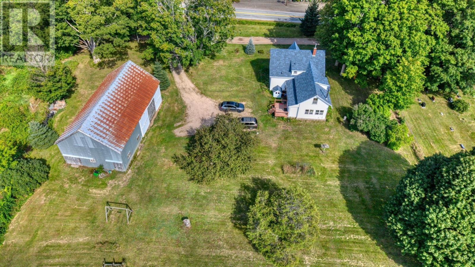 10136 Highway 1 photo 13