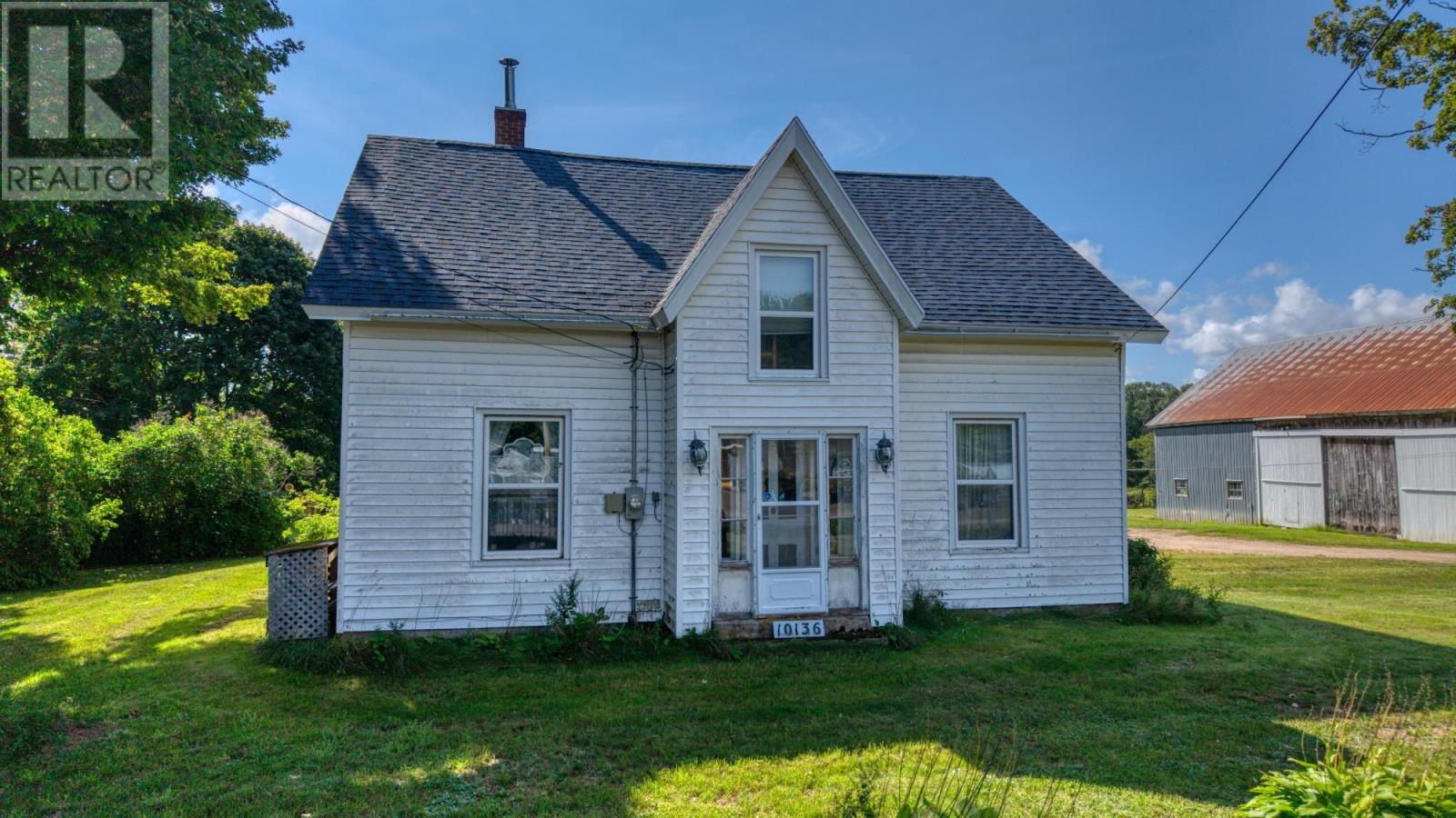10136 Highway 1 photo 25