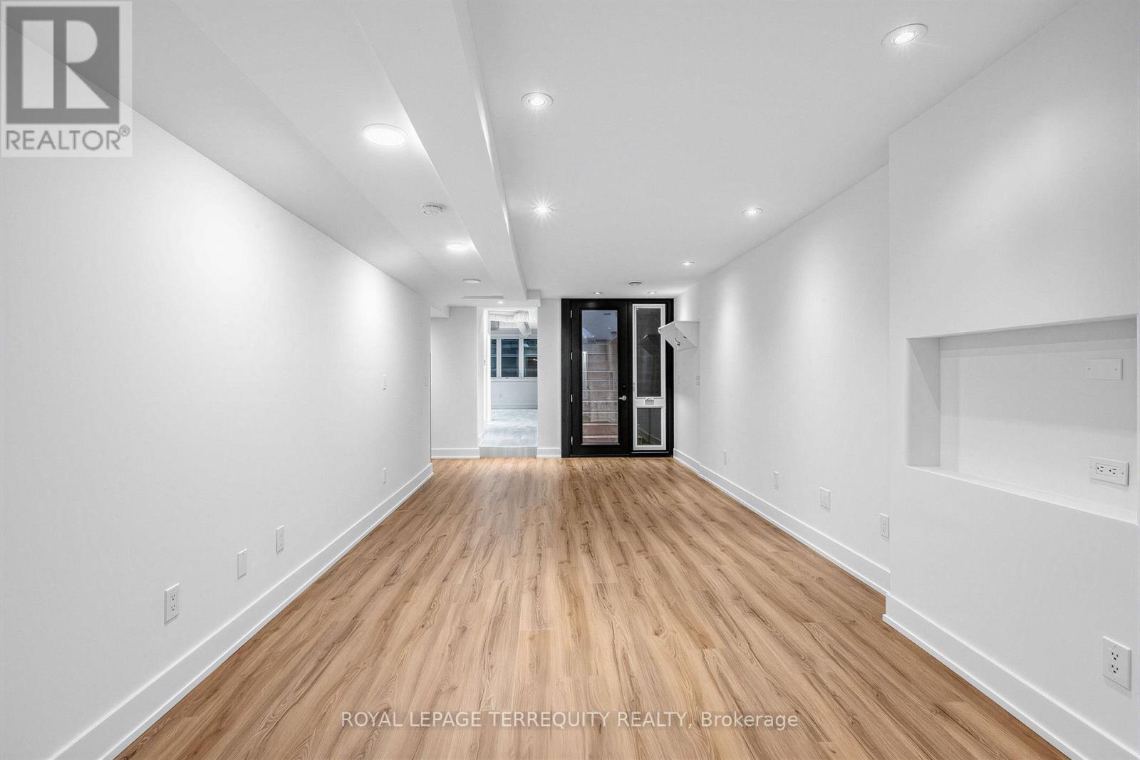 16 Fennings Street, Toronto, Ontario  M6J 3B8 - Photo 29 - C13795598