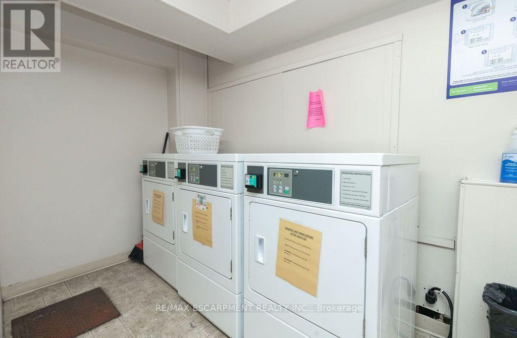 110 - 71 Vanier Drive, Kitchener, Ontario  N2C 1J4 - Photo 32 - X13802770