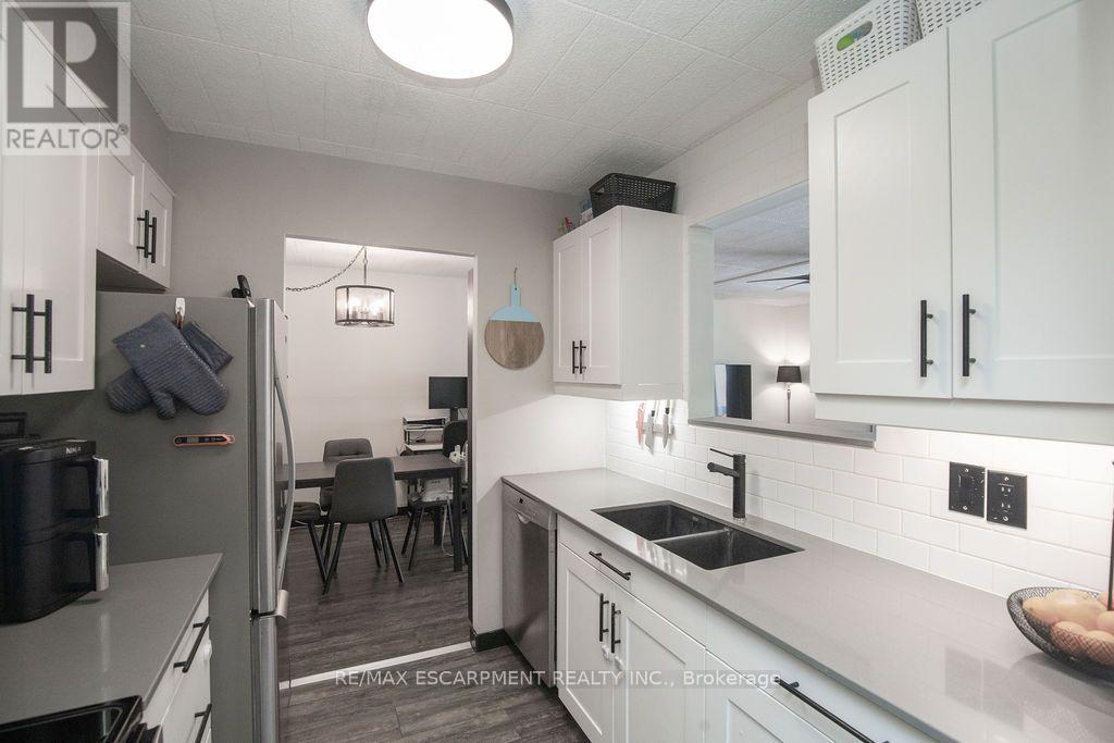 110 - 71 Vanier Drive, Kitchener, Ontario  N2C 1J4 - Photo 7 - X13802770