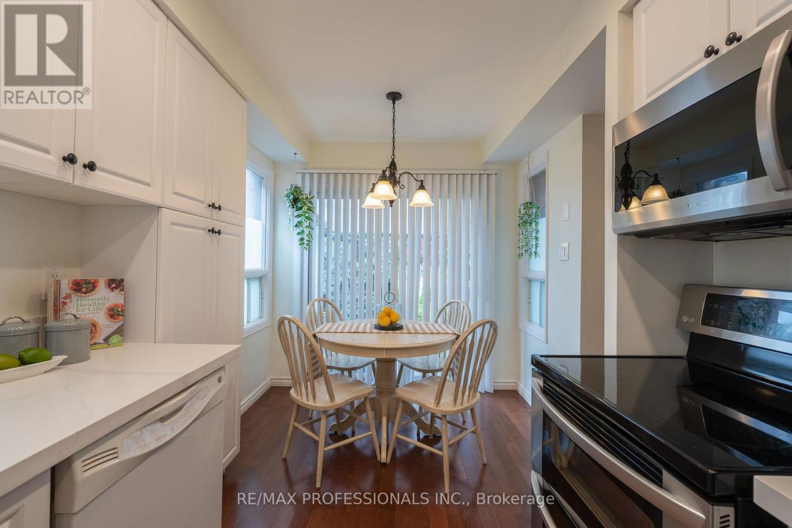 36 Millington Crescent, Ajax, Ontario  L1T 1R3 - Photo 17 - E13797548
