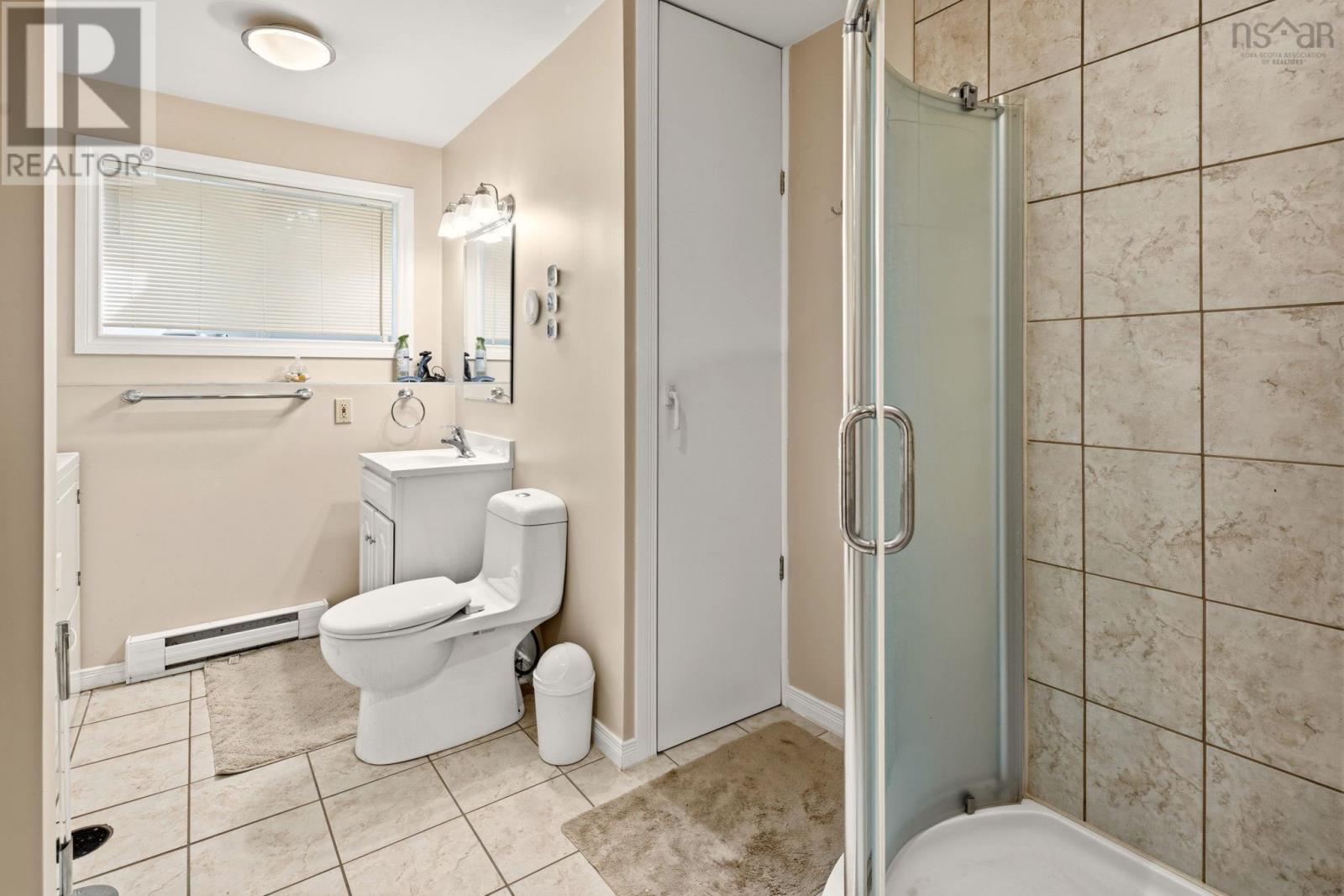 8 McCarthy Street photo 25