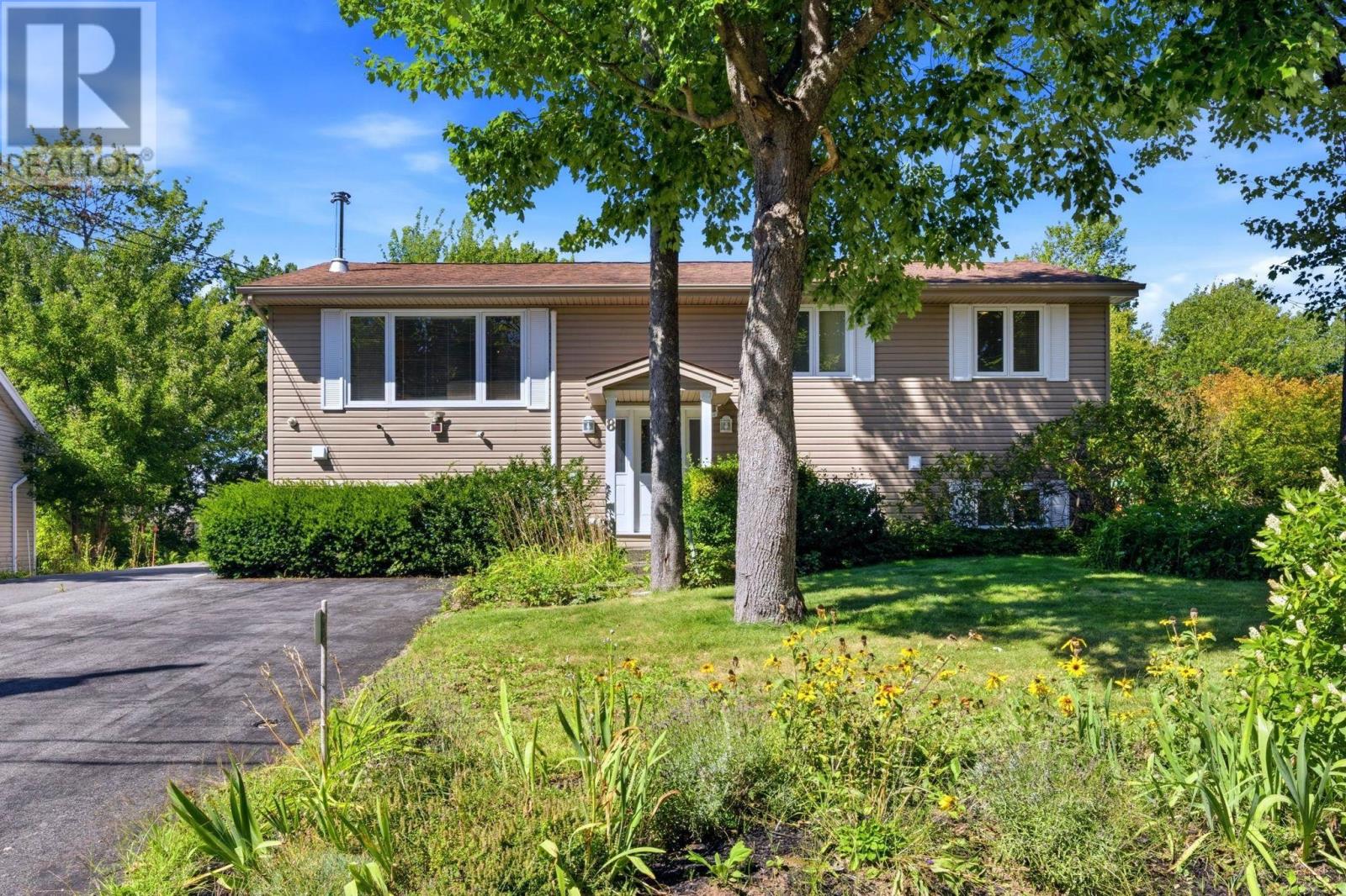 8 McCarthy Street photo 39