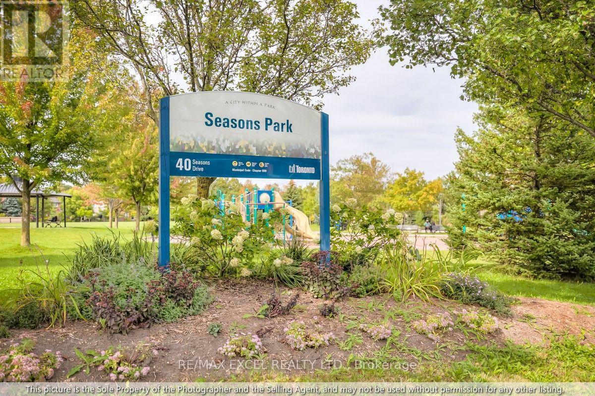 32 Grapevine Circle, Toronto, Ontario  M1X 1X5 - Photo 49 - E13798566