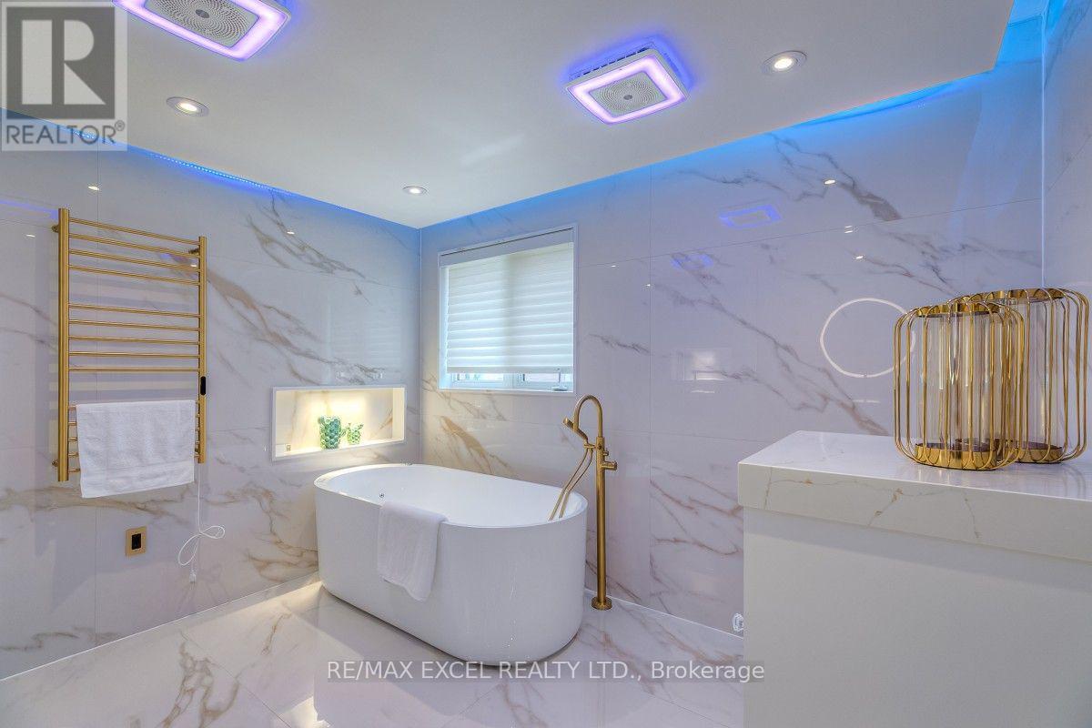 32 Grapevine Circle, Toronto, Ontario  M1X 1X5 - Photo 30 - E13798566