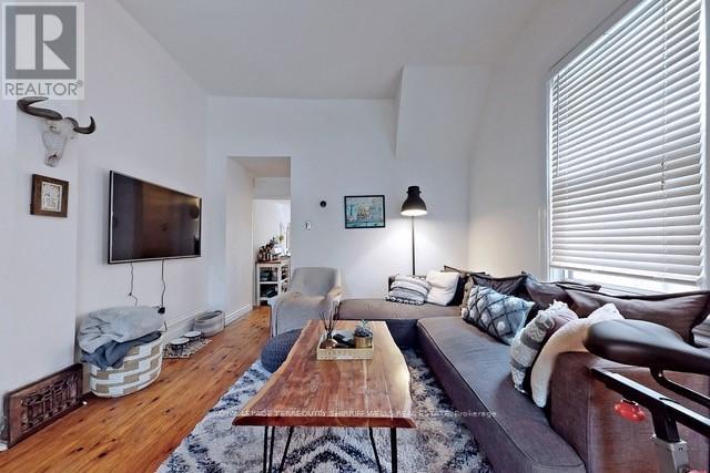 81 Tiverton Avenue, Toronto, Ontario  M4M 2M1 - Photo 11 - E13798666
