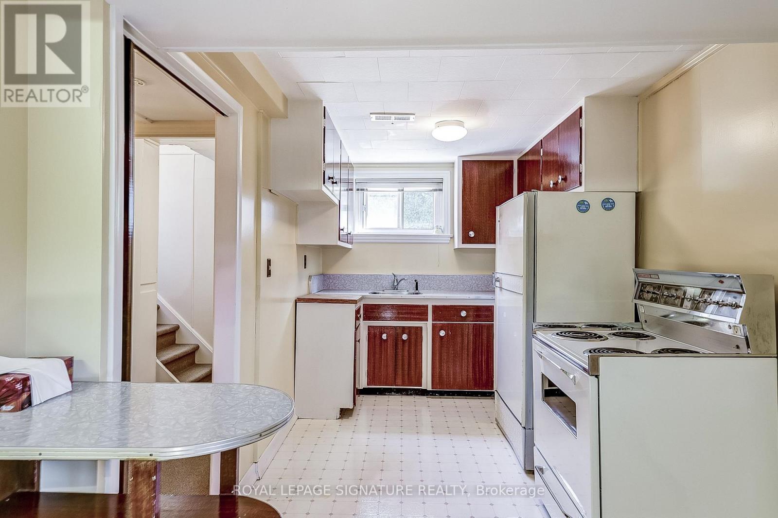 79 Greenock Avenue, Toronto, Ontario  M1G 3A2 - Photo 18 - E13798716