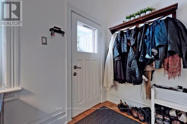 81 Tiverton Avenue, Toronto, Ontario  M4M 2M1 - Photo 31 - E13798666