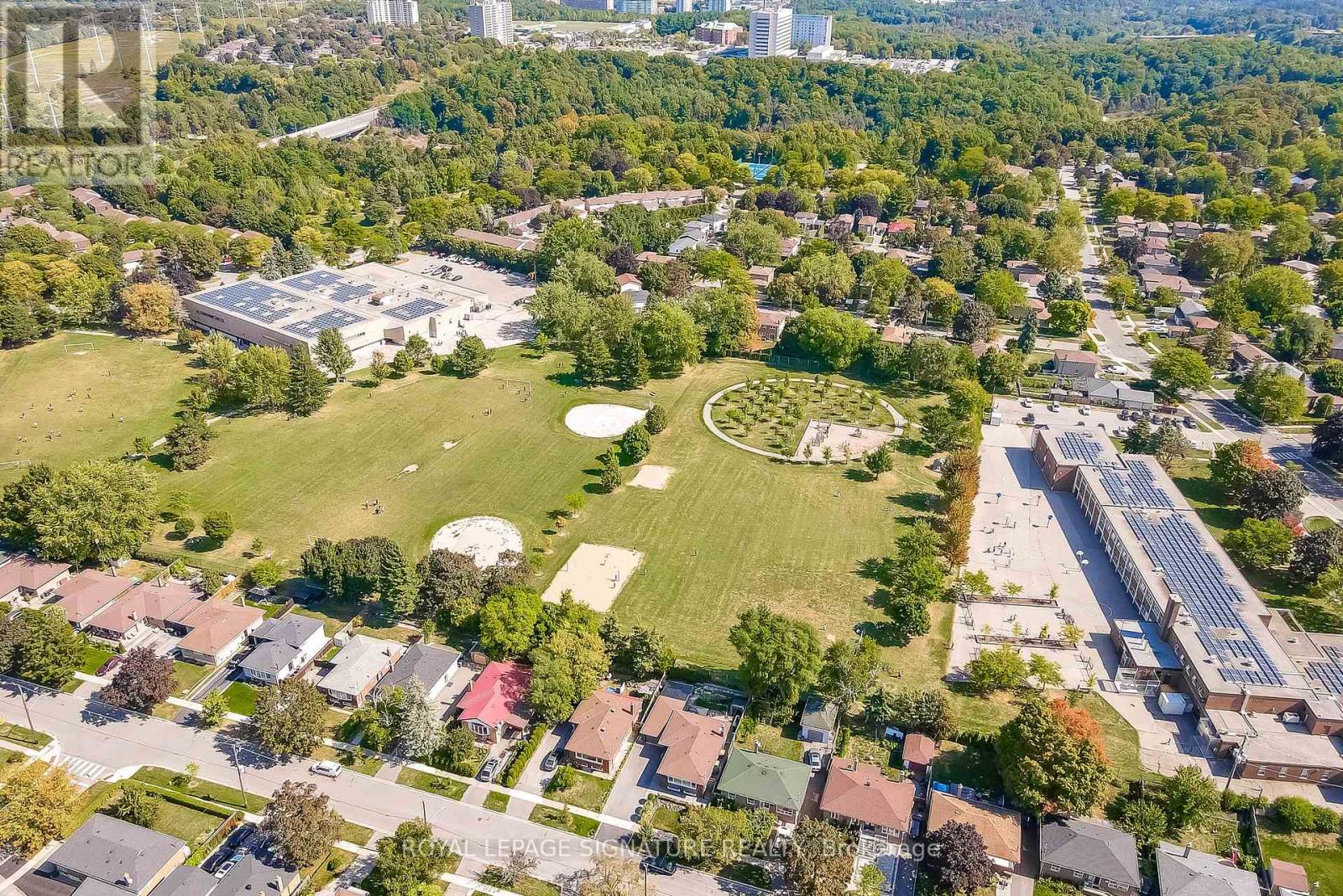 79 Greenock Avenue, Toronto, Ontario  M1G 3A2 - Photo 33 - E13798716